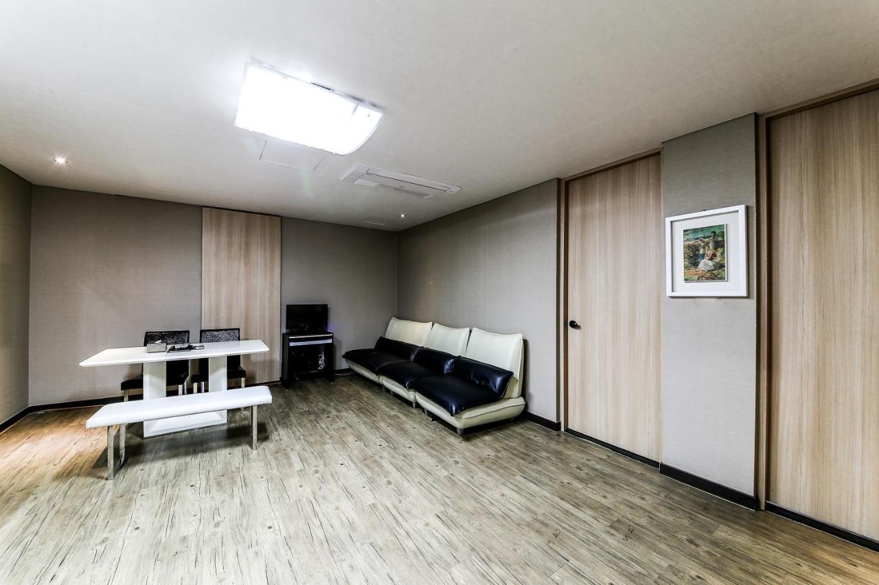 Gyeongju Arrietty Motel Kültér fotó