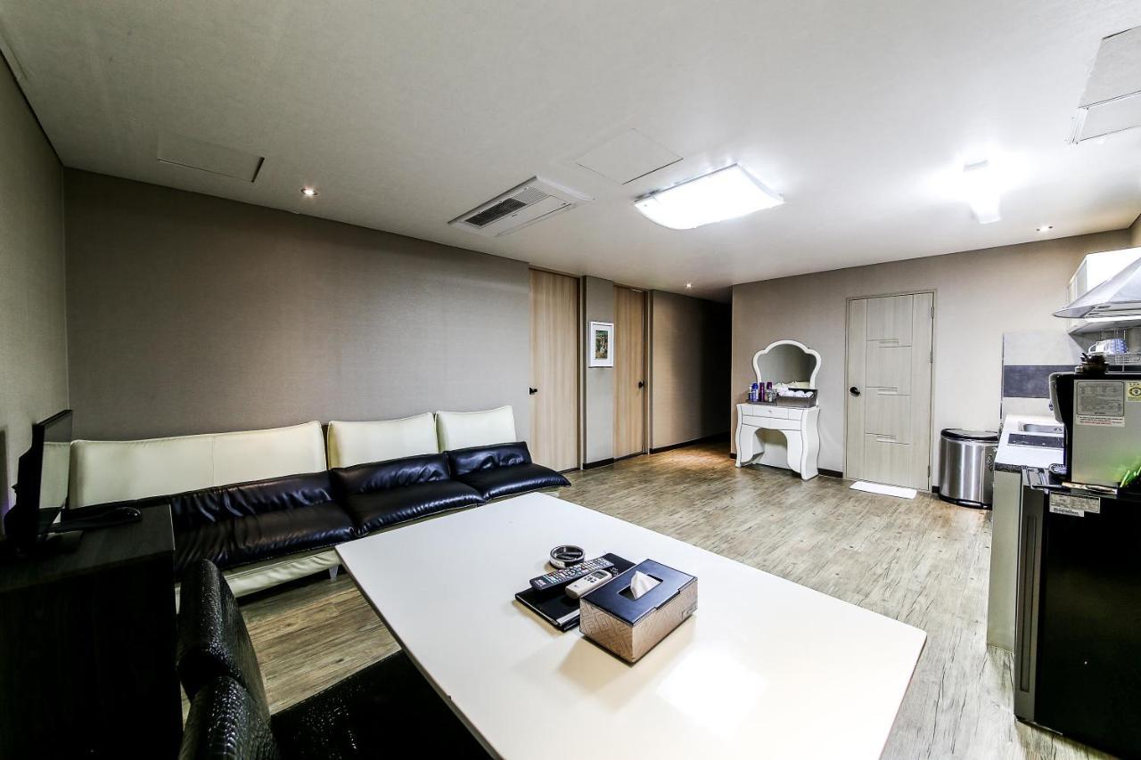 Gyeongju Arrietty Motel Kültér fotó