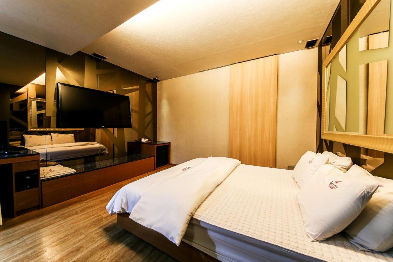 Gyeongju Arrietty Motel Kültér fotó
