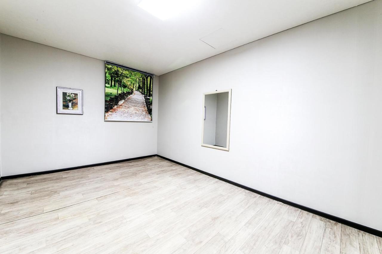 Gyeongju Arrietty Motel Kültér fotó