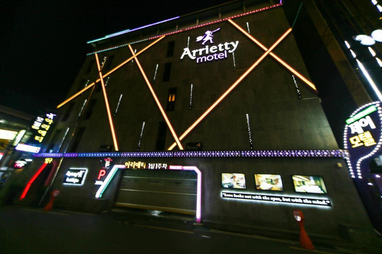 Gyeongju Arrietty Motel Kültér fotó